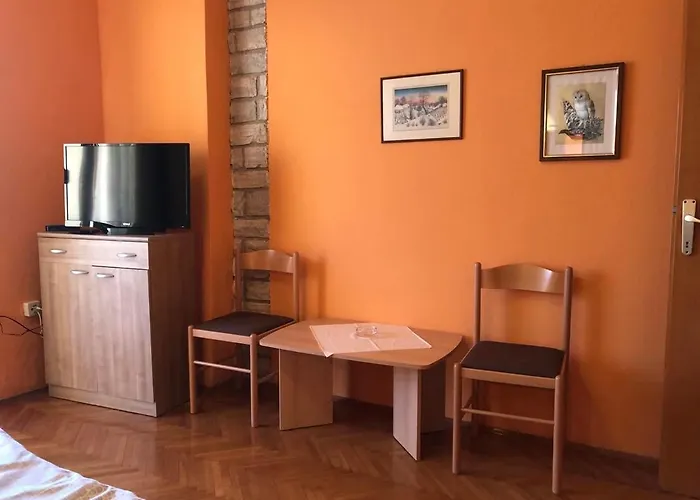 Sunshine Apartment *